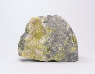 Síra, kalcit - Swoszowice, Polsko (KB-23)